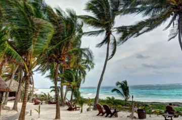 Tulum ruins overlooking the Caribbean Sea, Mexico